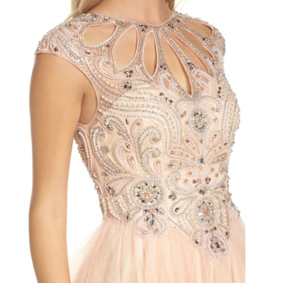 MAC DUGGAL CUTOUT BEADED BODICE BLUSH BALL-GOWN DrESS sz 14 - Picture 4 of 13